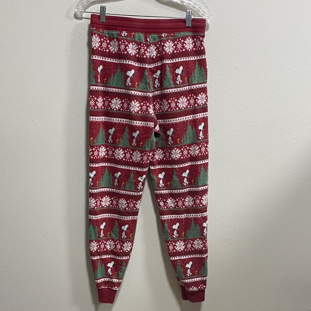 American Eagle x Peanuts Red Snoopy Christmas Jogger Sweat Pants M Fair Isle - Picture 4 of 11